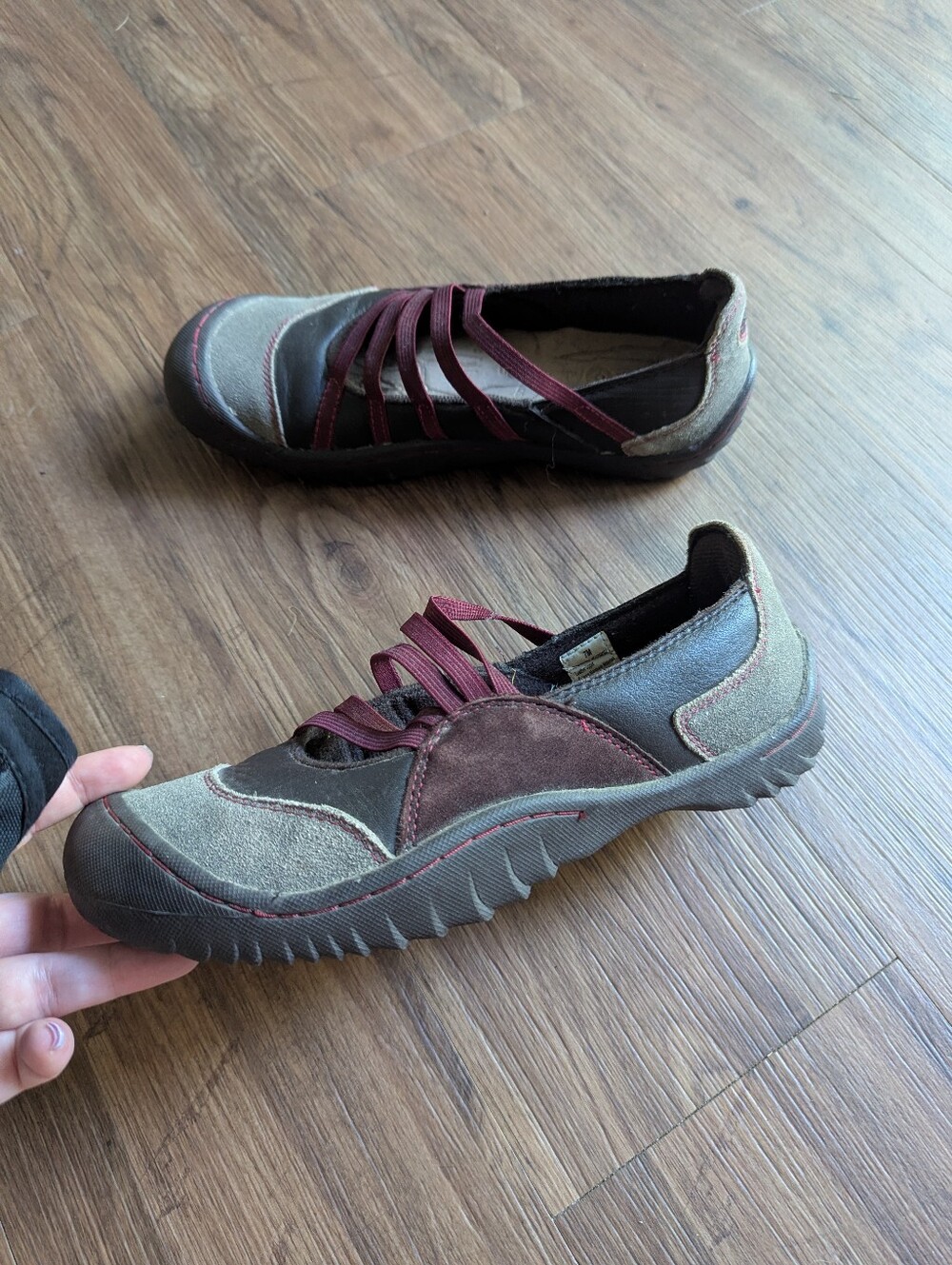 J-41 Women's Jeep Engineered Slip On Hiking Sandals Sz 7